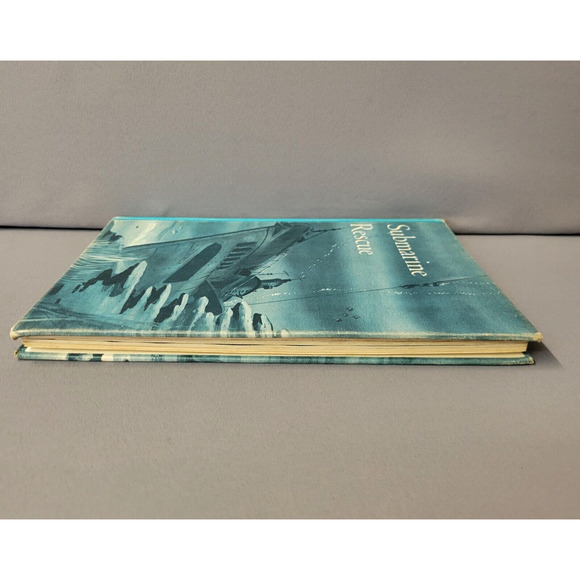 Vintage Submarine Rescue Deep Sea Adventure Series Book 3 Hardcover 1967 - Picture 11 of 16